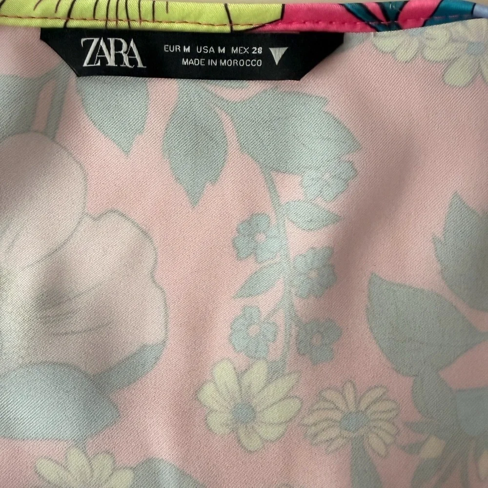 ZARA Satin Effect Floral Tie-Front Crop Top | Neon Pink Print